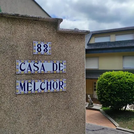 Casa De Melchor * Cruces