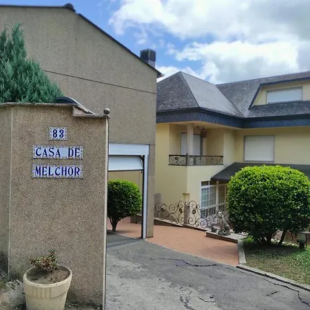 Casa De Melchor Cruces